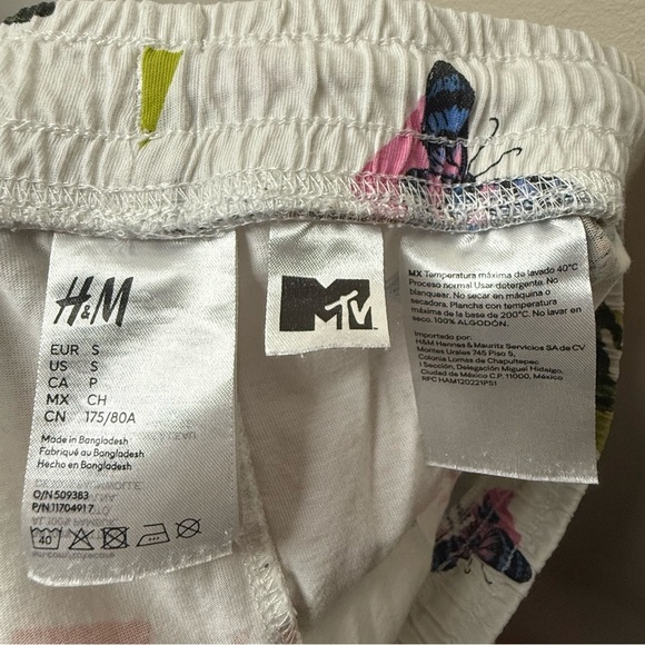 H&M MTV Butterfly Relaxed Casual Flowy Soft Comfy Boxer Style Pajama Shorts - Picture 6 of 8
